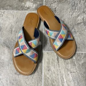 Toms sandals